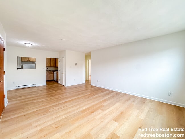 Photo - 11 Hodges Ave Unit 6