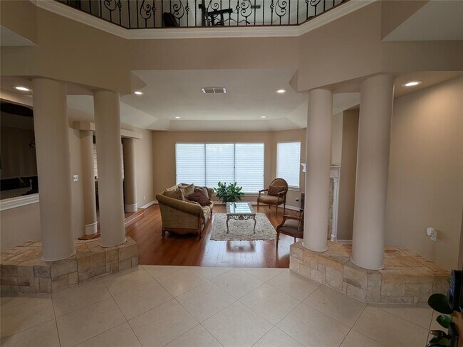 Photo - 6205 Lost Horizon Dr