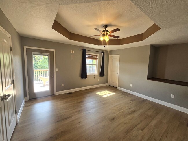 Photo - Fenced home close to FLW!