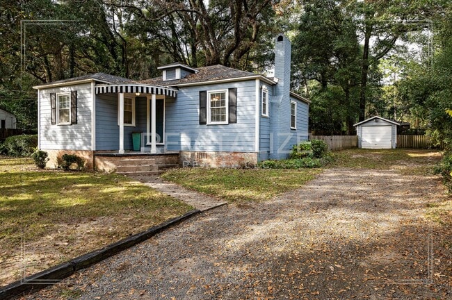 Photo - Updated 2 Bed 1 Bath Cottage in Established Neighborhood!