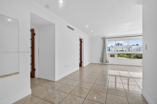 1020 94th St Unit 301