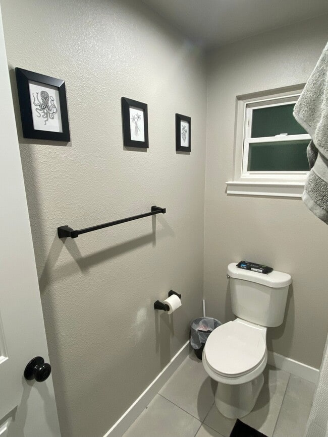 Photo - 3221 Normington Dr Unit Master With Bathroom