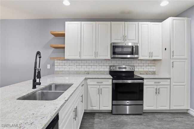 Photo - 7894 Bristol Cir