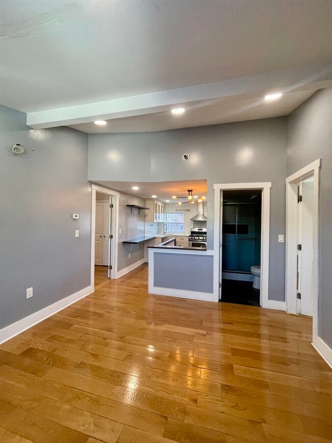 Photo - 530-532-532 40th St Unit 2nd Fl