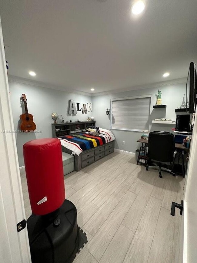 Photo - 15250 SW 134th Pl