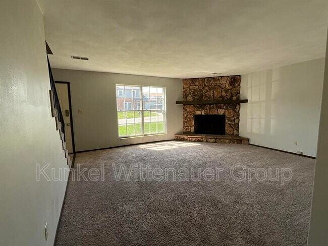 Photo - 704 Ganim Dr