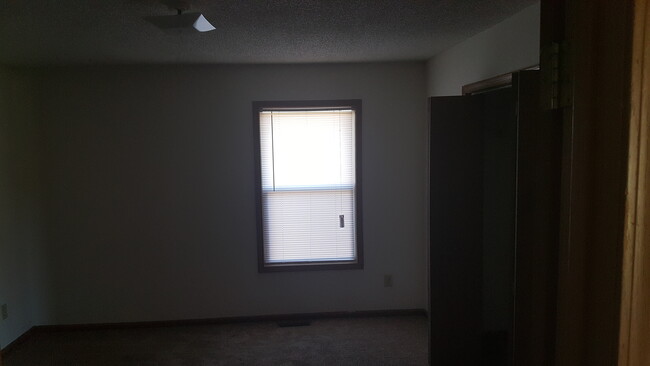 Photo - Great 3 Bed 2 Bath Duplex w/ attached 2 car garage!