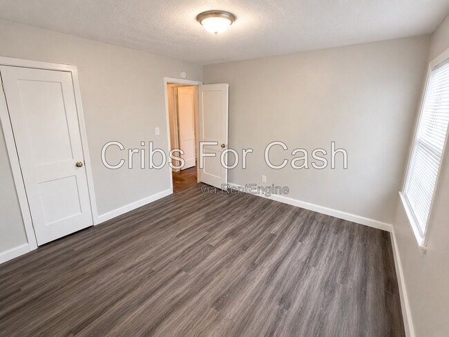 Photo - 3251 Meadow Ln