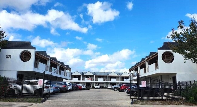Photo - 9788 Clarewood Dr Unit 308