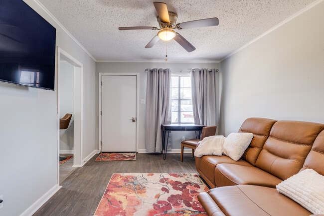 Photo - 129 Ridgedale Dr Unit 3