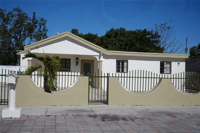 Building Photo - 3285 NW 97th St