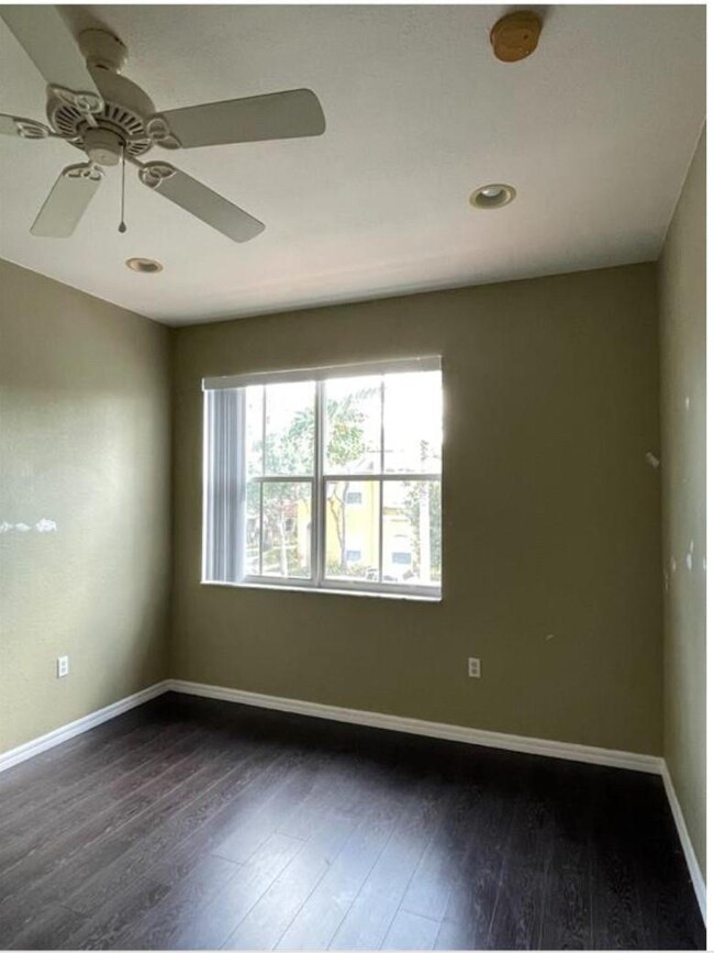 Photo - 3387 Merrick Ct Condo Unit 3387