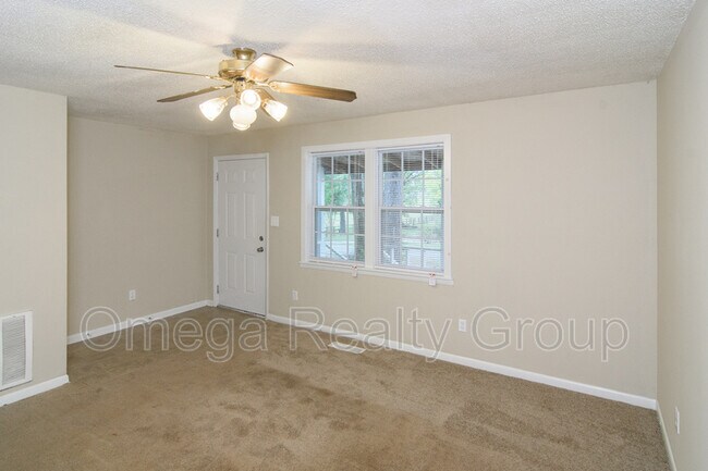 Photo - 7153 Elliott Ln