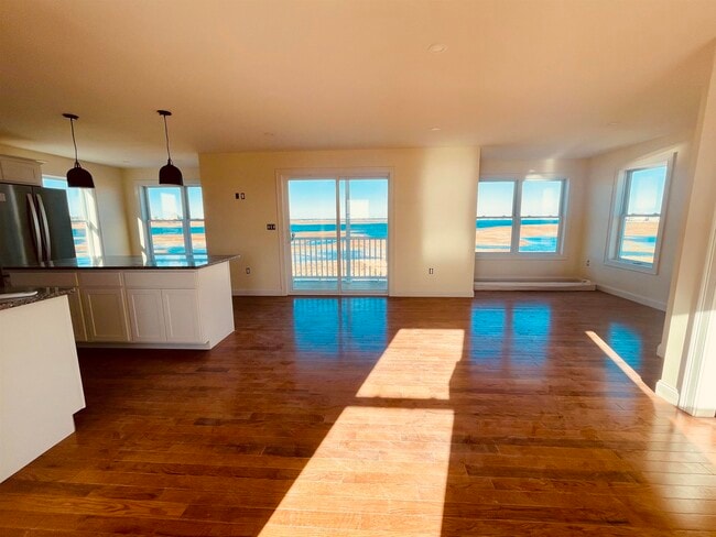 Photo - 6 Cross Beach Rd