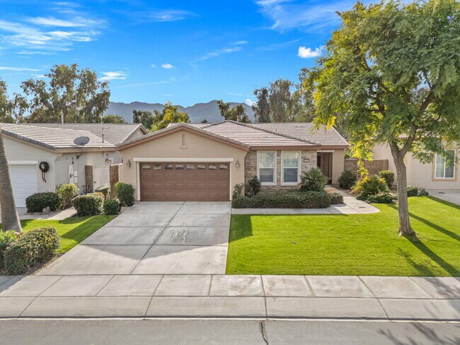 81835 Golden Star Way