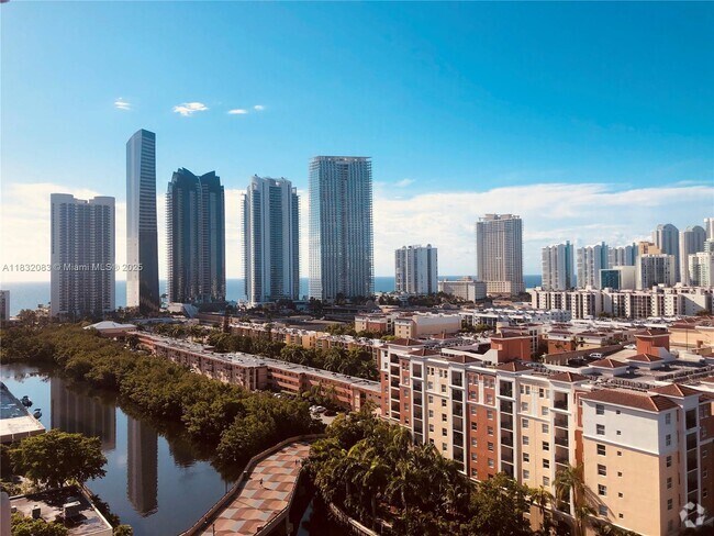 Building Photo - 250 174th St Unit 1703 Rental