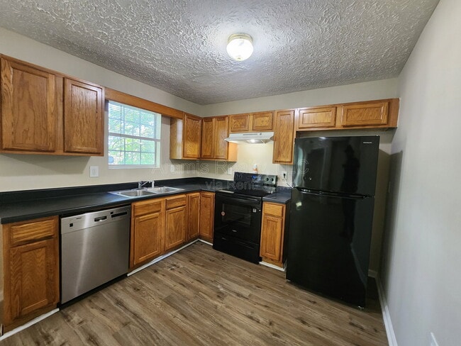 Photo - 5477 Denny Dr