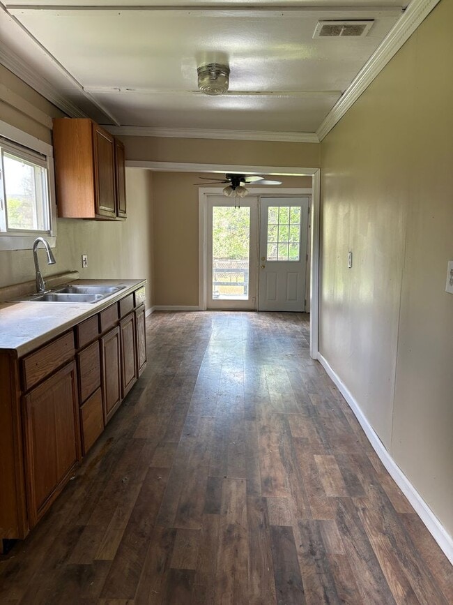 Photo - 3 Bedroom Ranch by the River