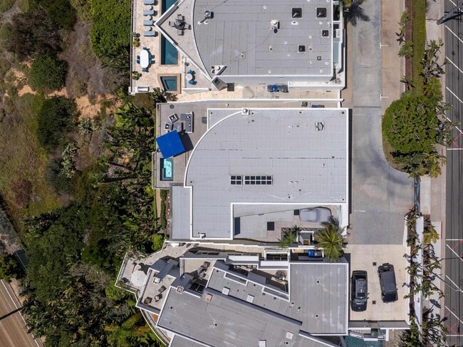 Photo - 121 Via De La Valle