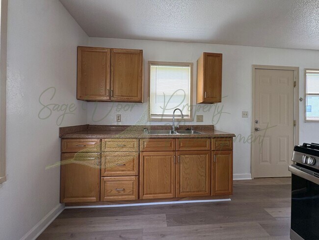 Photo - TOWNHOME IN SOUTH KC