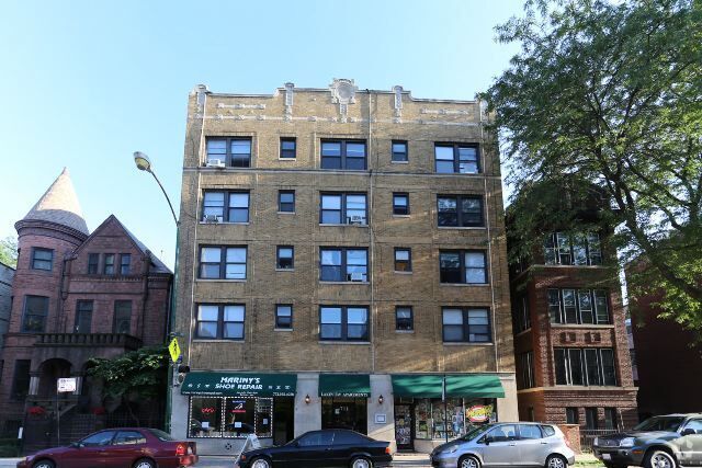 Building Photo - 714 W Belmont Ave Rental