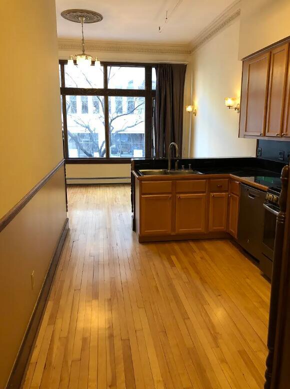 Photo - 767 N Water St