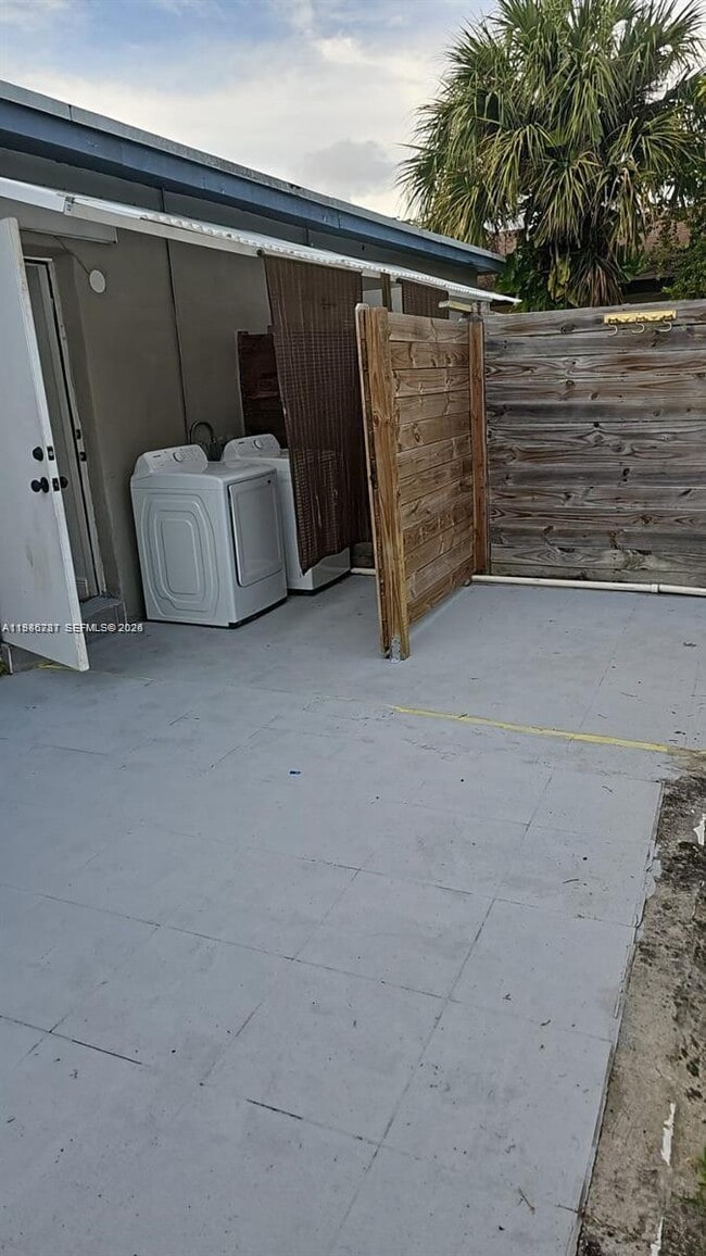 Photo - 2821 SW 39th Ave Unit 2821