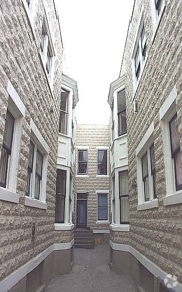 Photo - Kenton Court Apartments