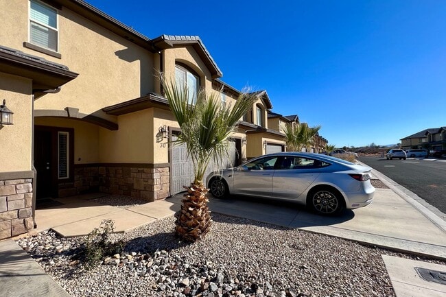 Photo - Blackhawk Townhome! Incredible Amenities!!