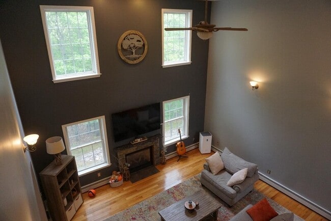 Photo - 60 Rockwood Dr