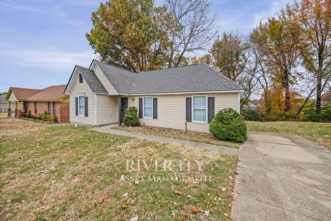 Frayser Beauty !!!!!! Section 8 Welcomed !!!!!