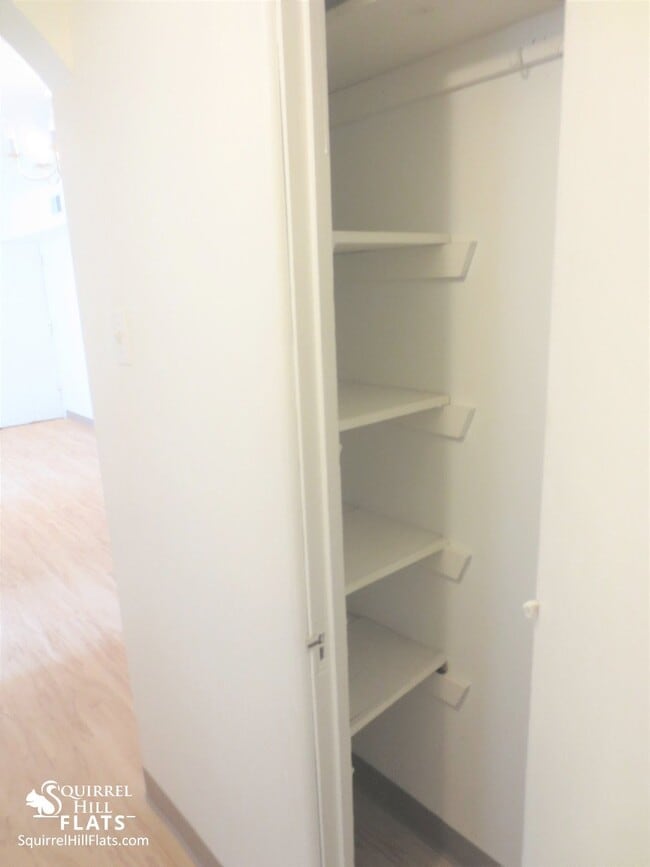 Photo - 5712 Phillips Ave Unit B5