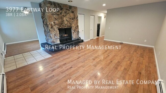 Photo - 3977 Eastway Loop