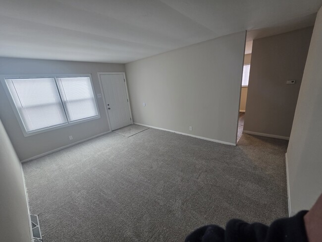 Building Photo - 1225 Redman Blvd