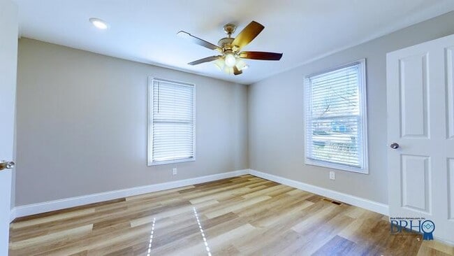 Photo - 1311 W Baxter Ave