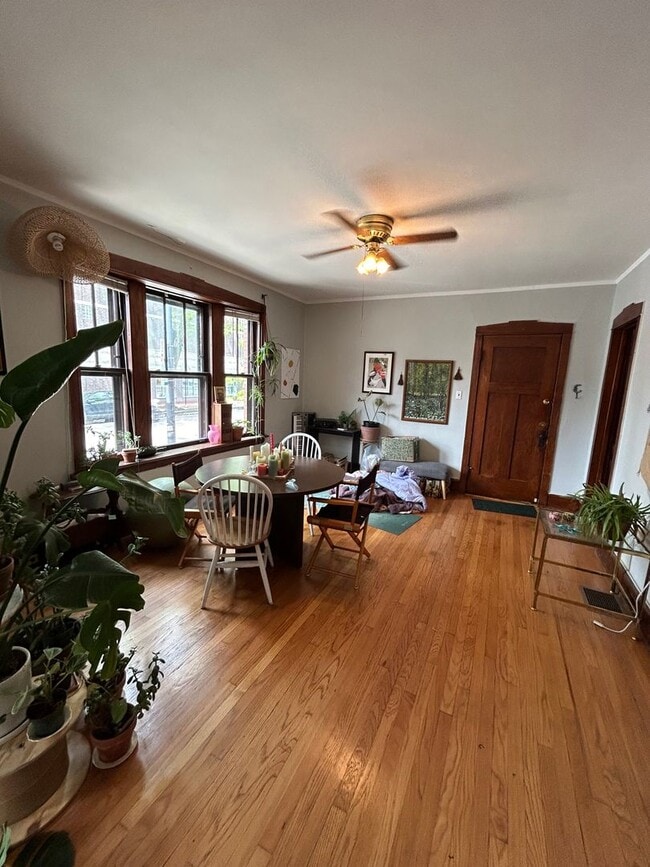 Photo - 3549 N Damen Ave Unit 1