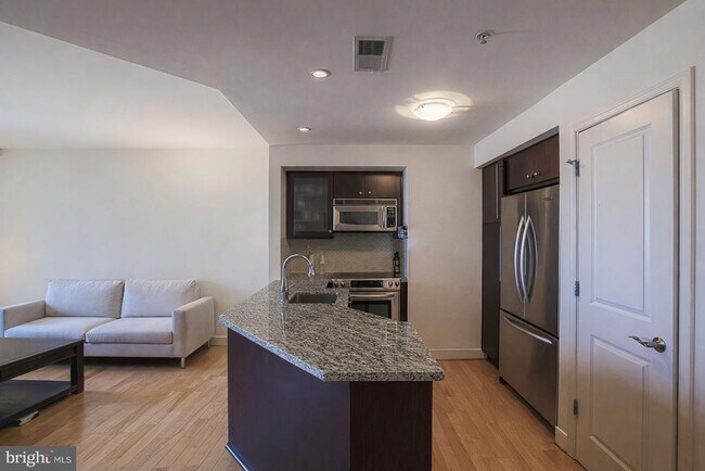 Photo - 675 S President St Unit 2607