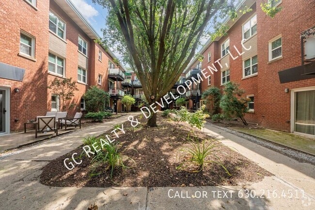 Building Photo - 6429 N Damen Ave Unit 3N Rental