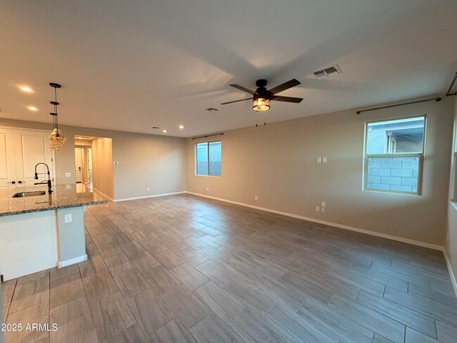 Photo - 19128 W Solano Dr