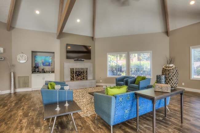 Oak Hill Apartments