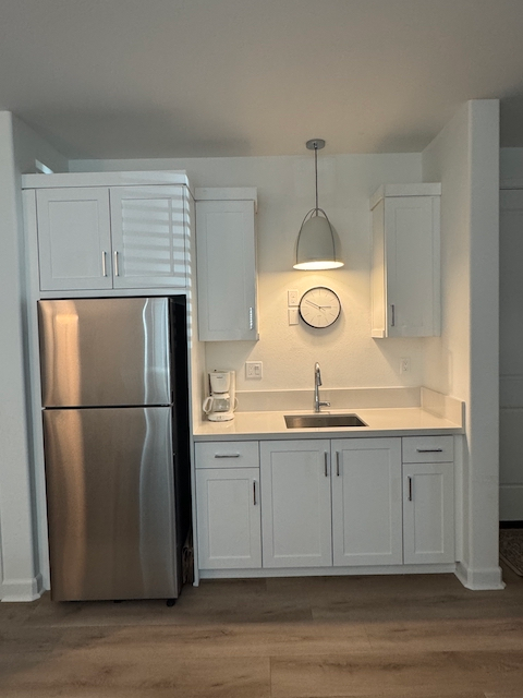 283 Hadley Wy