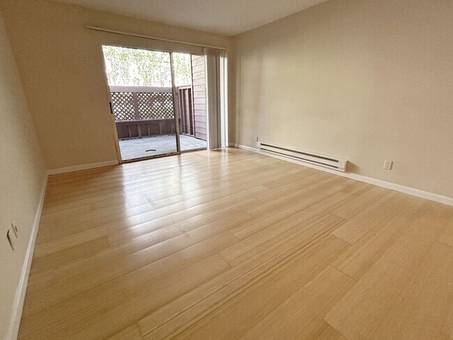 Photo - Deluxe Condo-2BR / 2BA near Santana Row/Santa Clara Valley Medical Center