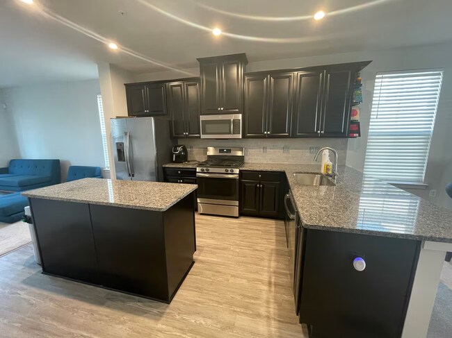 Photo - 2818 Arts Vista Blvd