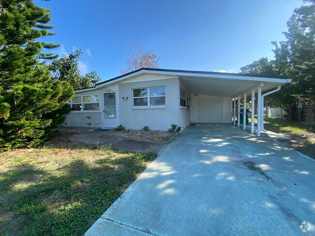 Building Photo - 2/2 Beachside Bungalow Rental