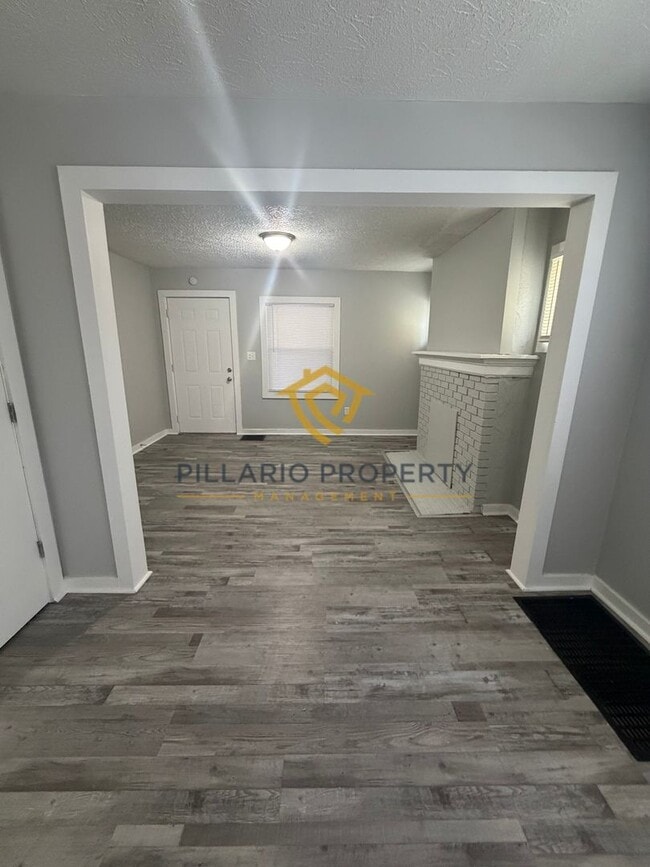 Photo - Beautiful 2 Bedroom and 1 Bathroom Near Mapleton-Fall Creek Area Available NOW!