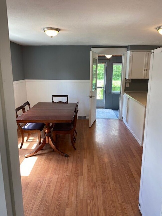 Photo - Renovated House for Rent!