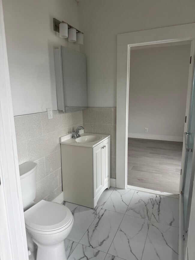 Photo - 233 Whipple St Unit 3