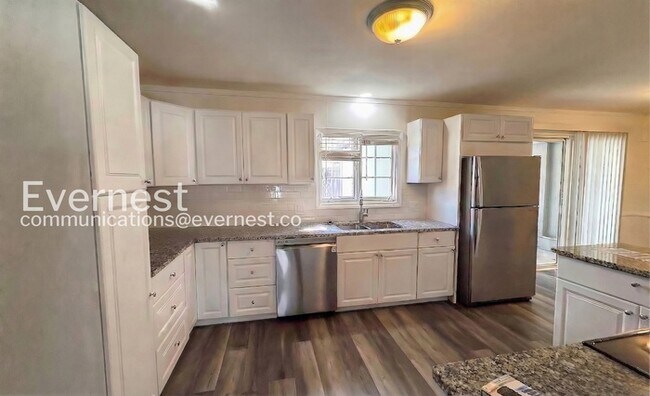 Photo - 7701 W 95th Terrace