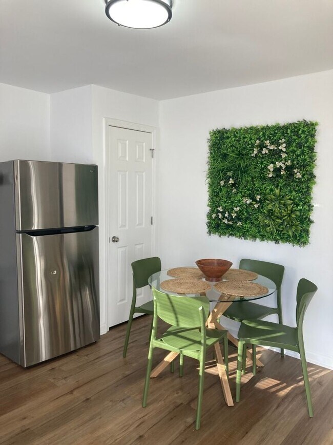 Photo - Ideal Midtown Location- Section 8 Eligible