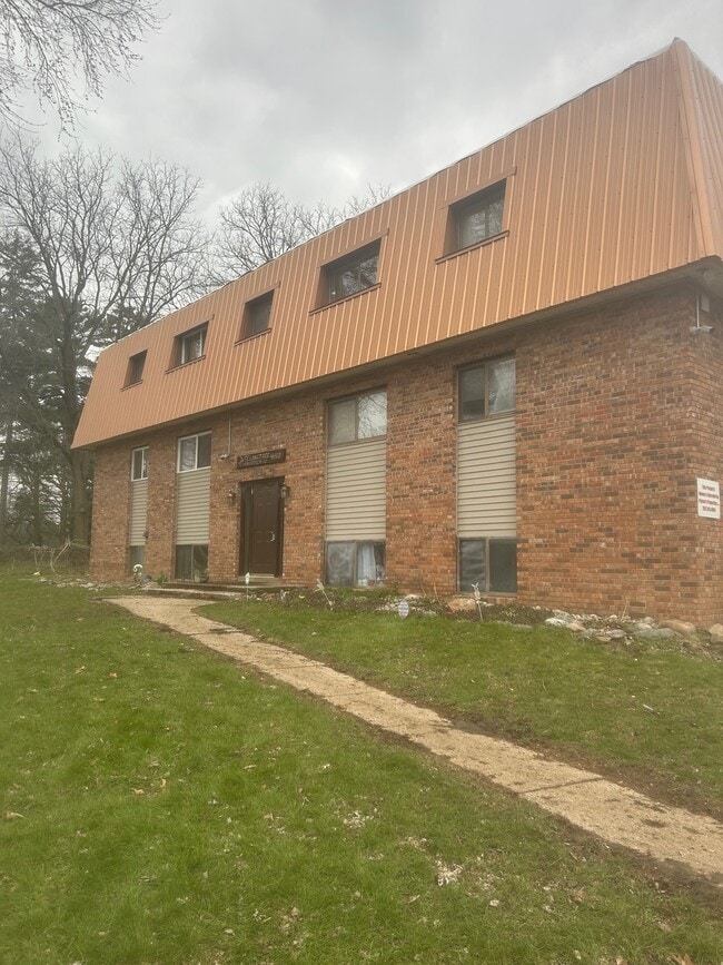 Building Photo - Willow Tree Apartments Unit 3